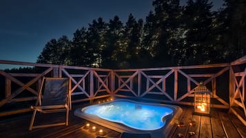 Villa Deluxe | Tina de hidromasaje