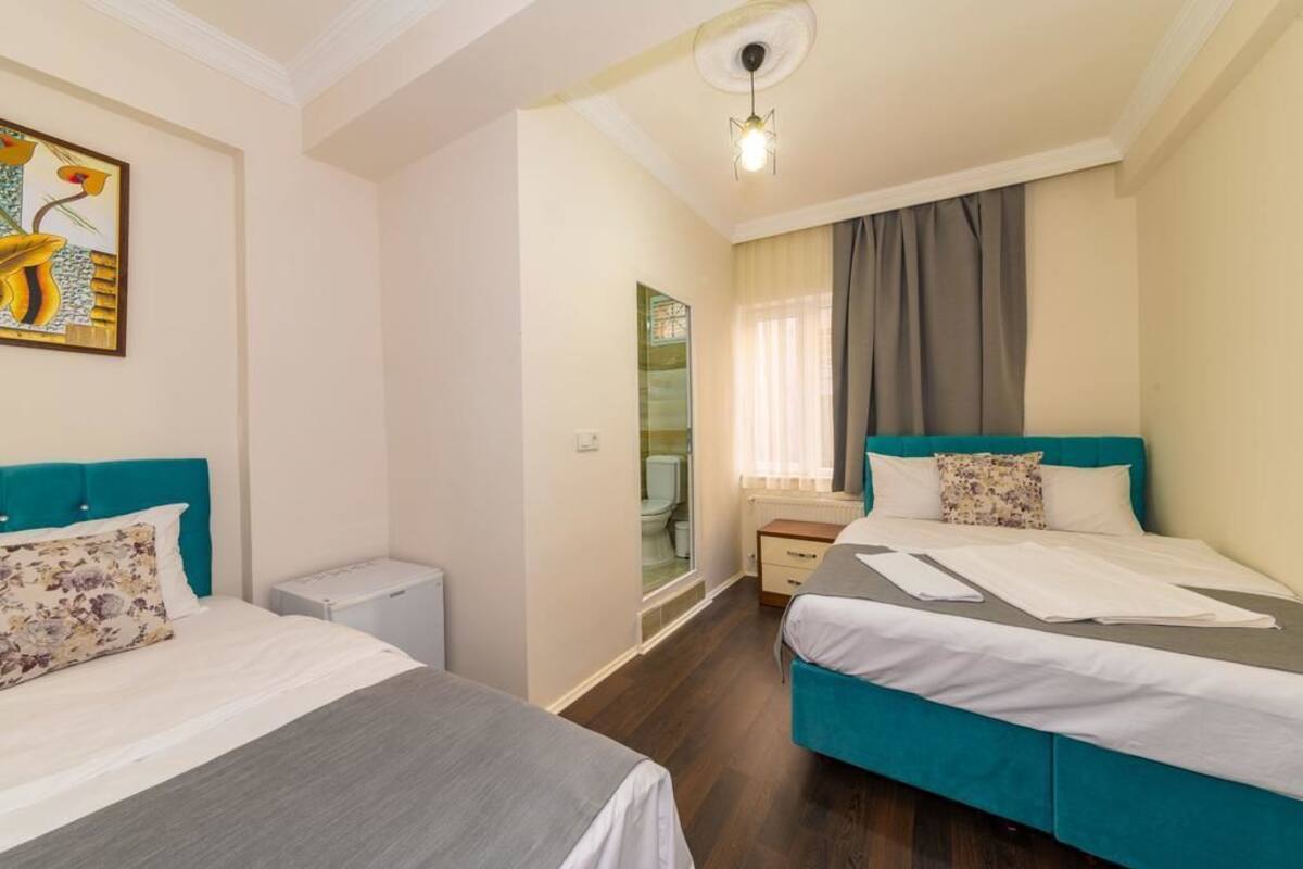 Triple Room
