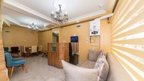 Reception - Kumkapı Romanos Hotel (Istanbul)