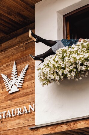 Vista frontal de la propiedad