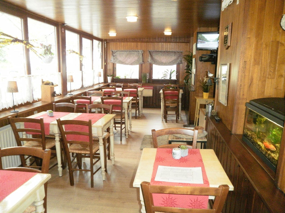 Hotel de Liège by null