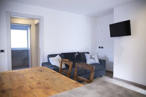 Apartment, 1 Bedroom | Living area - B&B Piccola Cesa (Canazei)