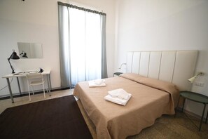 Classic Double Room, Ensuite | 1 bedroom, Frette Italian sheets, premium bedding, down duvets - Tifeo Bed & Breakfast (Catania)