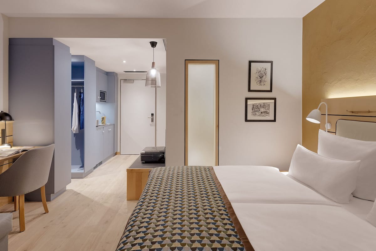 premium bedding, individually decorated, individually furnished, desk