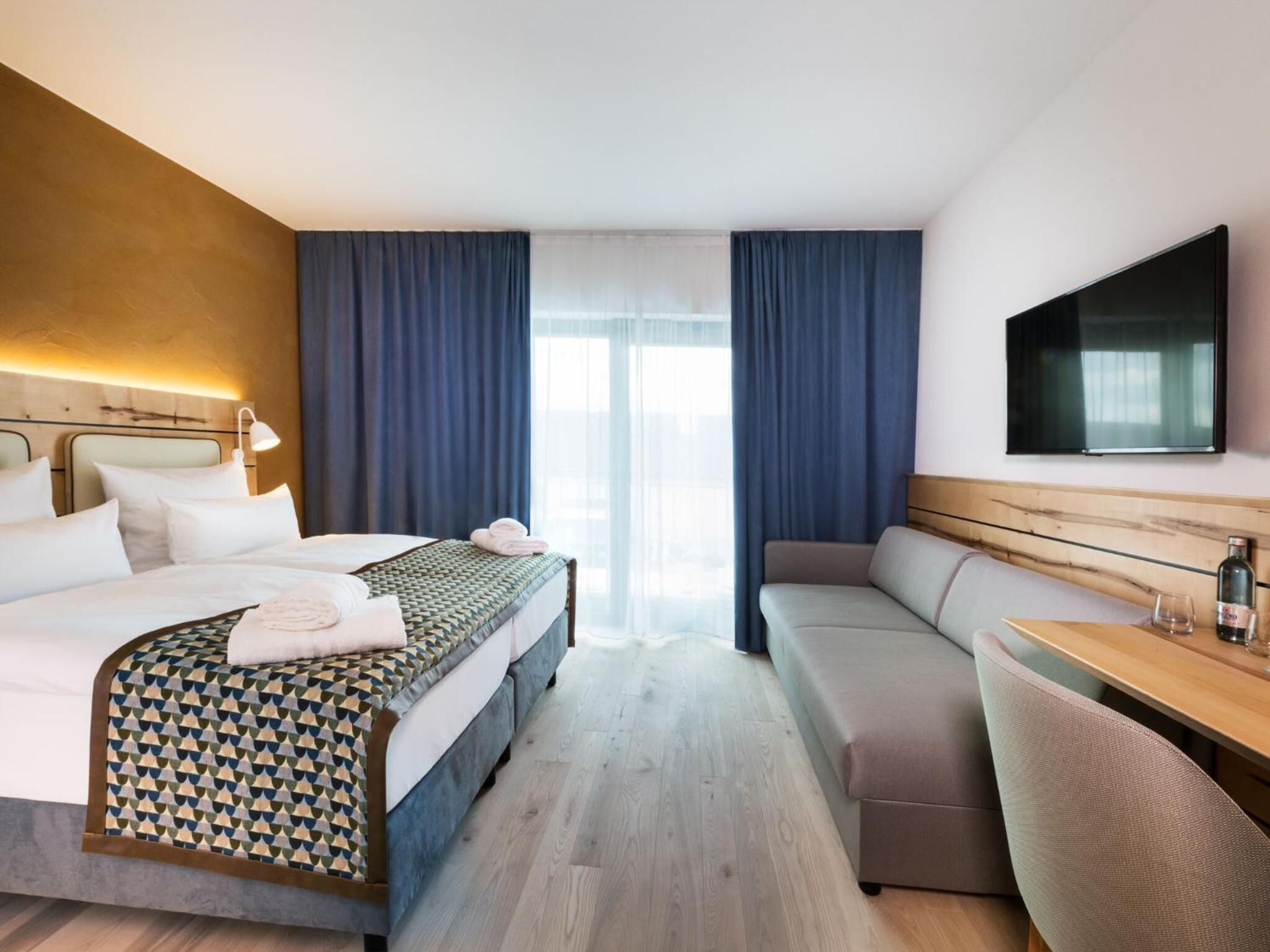 premium bedding, individually decorated, individually furnished, desk