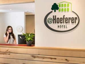 Lobby - Walhalla Zen Hotel Regensburg  (Tegernheim)
