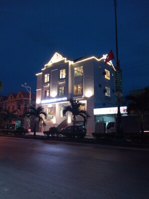 Front of property - evening/night