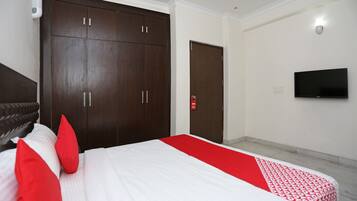 Rollaway beds, free WiFi, wheelchair access