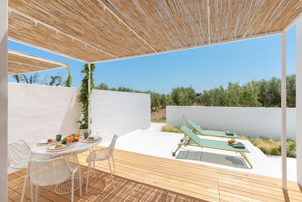Terrace/patio - Masseria Pensato SUITE CARRUBO (Fasano)