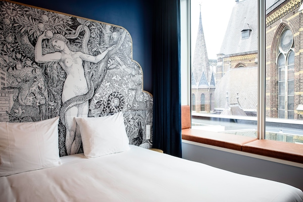 Ropa de cama hipoalergénica y minibar