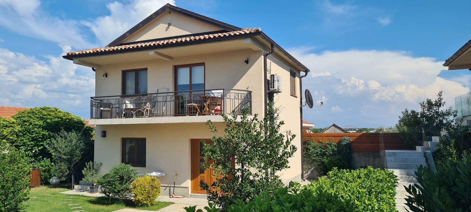 Panoramic-Apartment, Blick auf den Innenhof