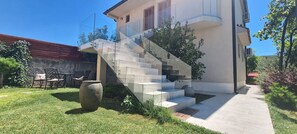 Exterior - Apartments Aerodrom (Podgorica)