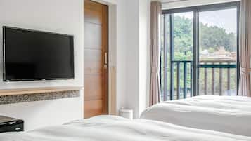Blackout curtains, soundproofing, free WiFi, bed sheets