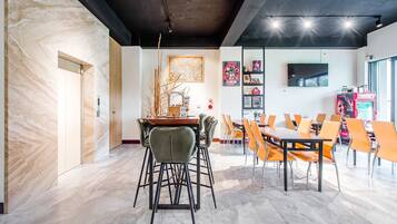 Free daily local cuisine breakfast