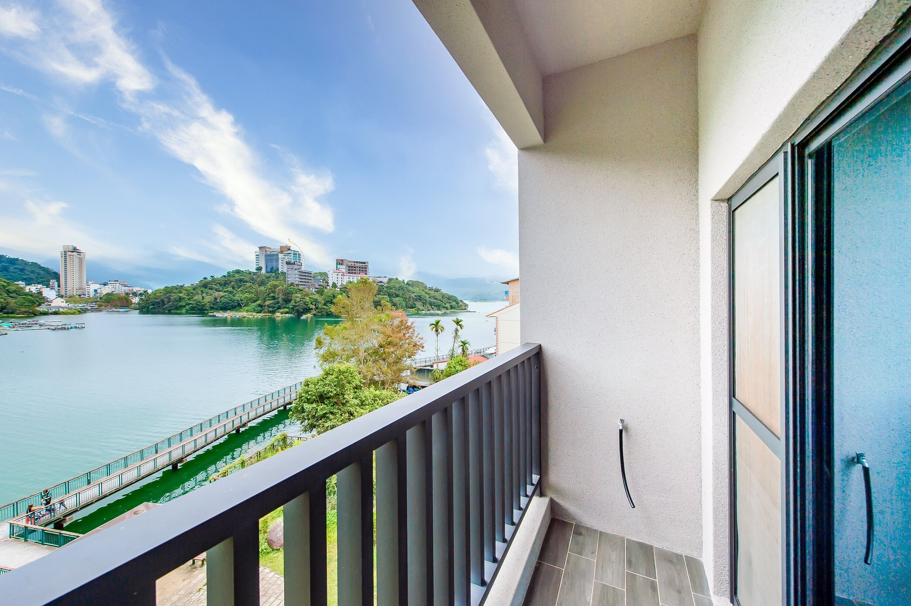 四人房, 湖景 | 陽台