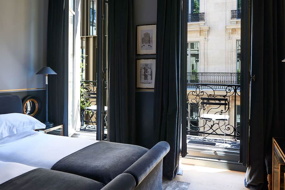 Monsieur George Hotel & Spa – Champs Elysées