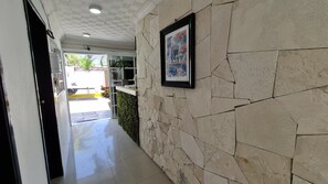 Reception - Hotel DNA Cancun (Cancun)