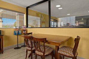 Free daily buffet breakfast