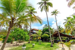 Garden view - La Mar de Bien (Santa Marta)