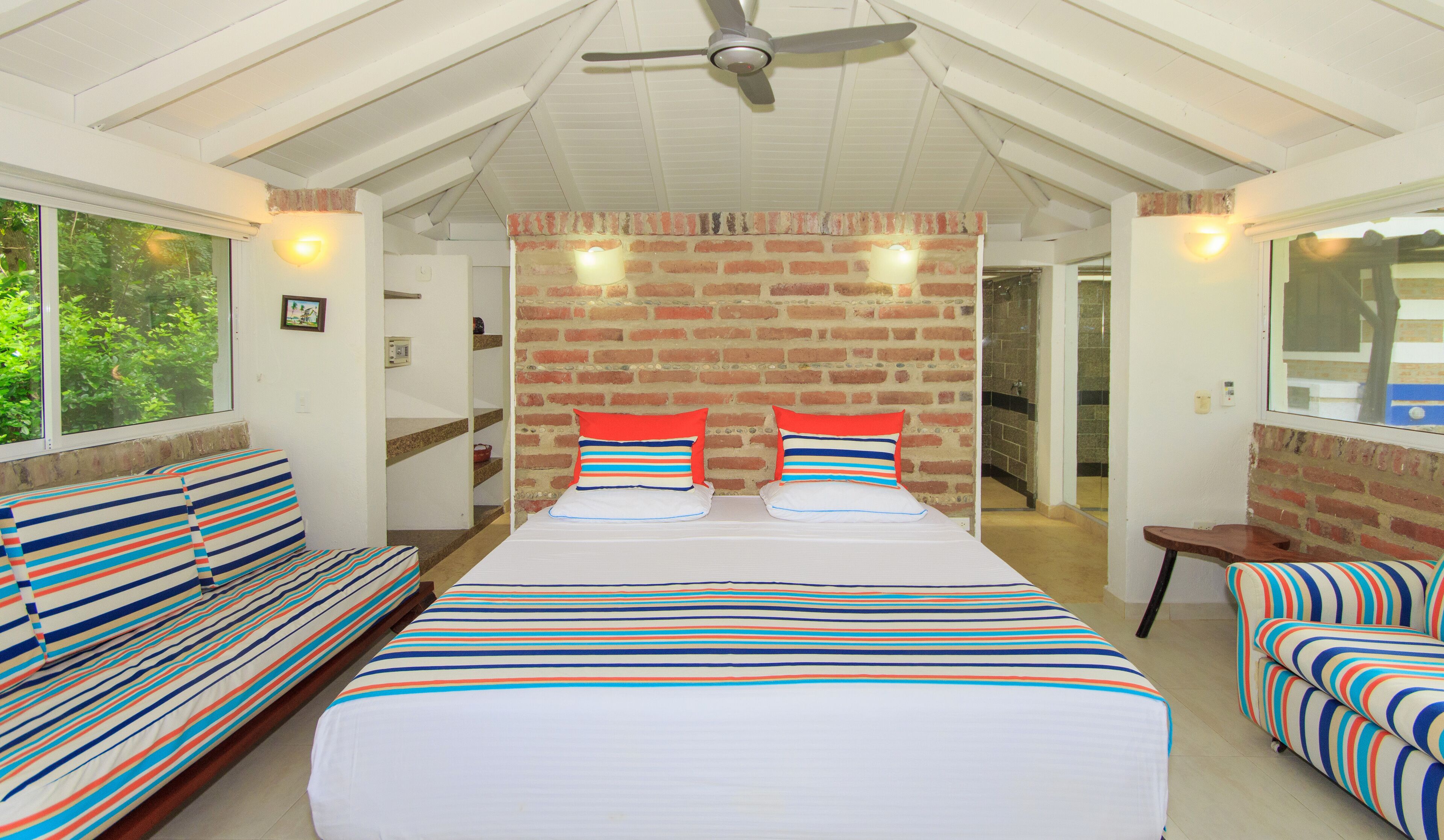 deluxe bungalow | children’s theme room