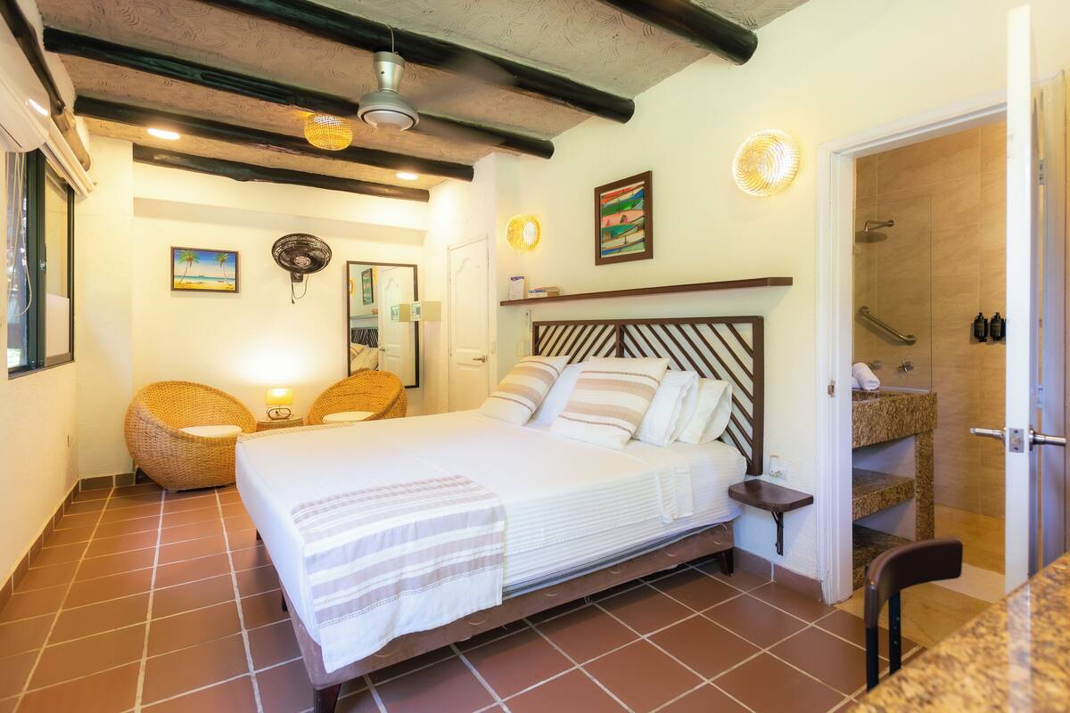 Habitación estándar doble | Caja fuerte, wifi gratis, ropa de cama