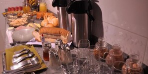 Breakfast buffet - Hotel Capim Dourado (Palmas)