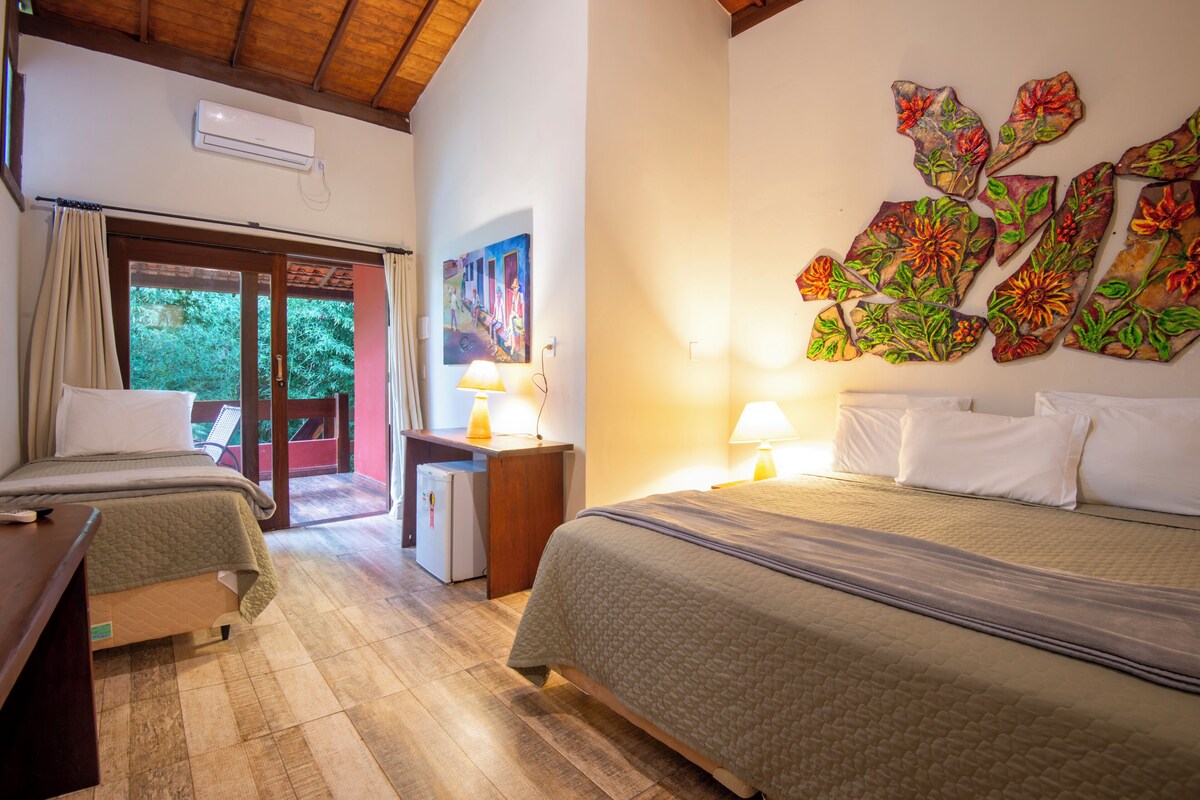 Superior Triple Room | Soundproofing, WiFi (free), bed sheets