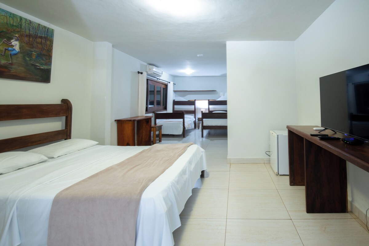 SUITE FAMILIA STANDARD | Soundproofing, WiFi (free), bed sheets