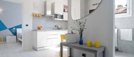 Apartment, 1 Bedroom | Ruang tamu | TV skrin rata
