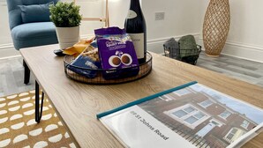 Maison Ville, salle de bains privée, vue ville (89 St John Road) | Intérieur