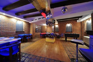 Ballroom - Bed'n'Beer Hostel (Belgrade)
