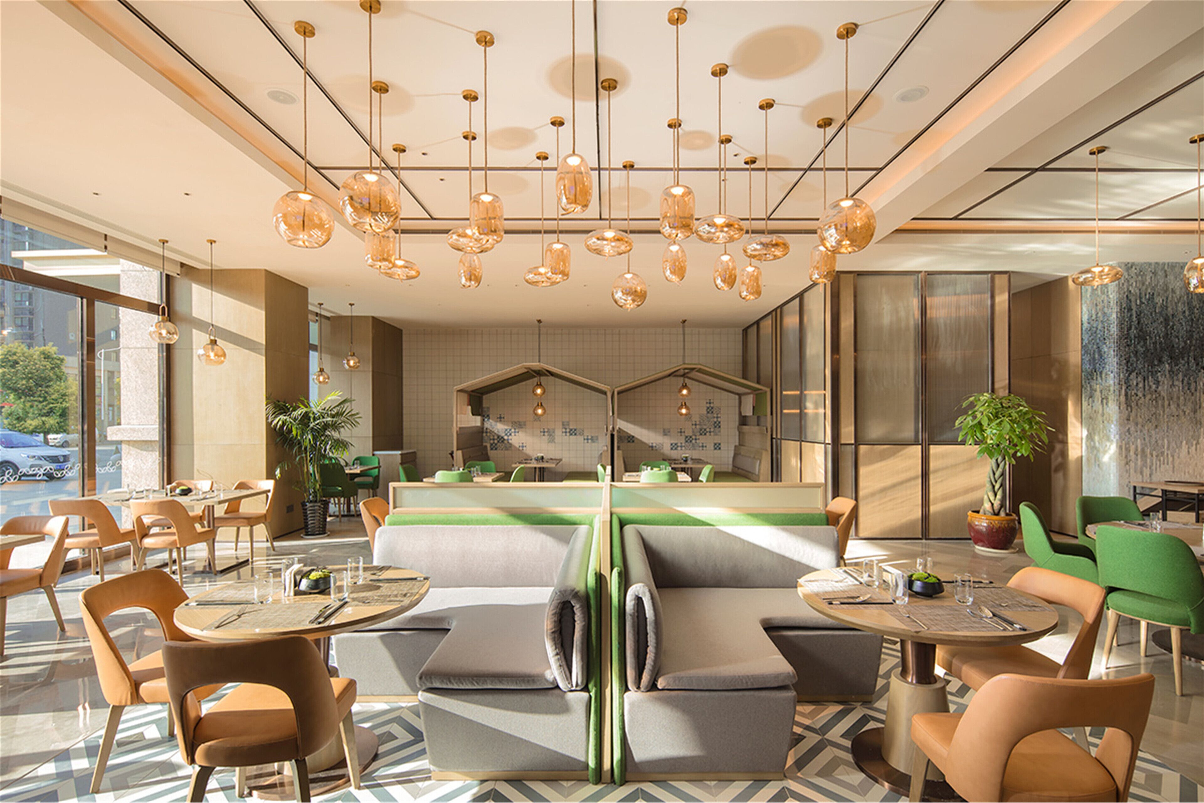 Breakfast, lunch, dinner served; local and international cuisine 