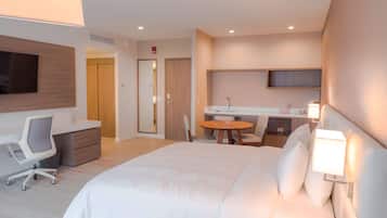 Minibar, coffres-forts dans les chambres, décoration personnalisée