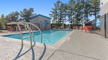 ์ผ์ธ ์์์ฅ