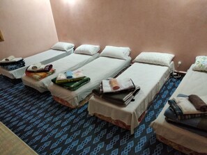 Basic Shared Dormitory, Multiple Beds