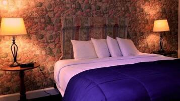 Kamar Deluks | Didekorasi berbeda-beda dan dilengkapi dengan perabotan berbeda-beda