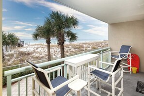 Property grounds - Pelican Isle 101/🌊Gulf Front/ 🏖️Beach Service (Fort Walton Beach)