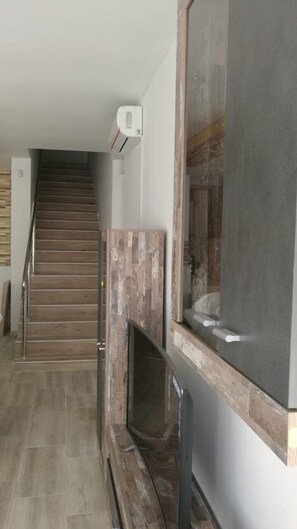 Family Villa, 4 Bedrooms | Living area - Vip villa (Sarajevo)