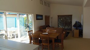 Interior - COOLAMAINE 2 - Rainbow Beach. Easy walk to beach and shops. (Rainbow Beach)