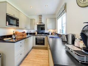 Dishwasher, highchair - The Bay - The Bolthole (Filey, near Scarborough)