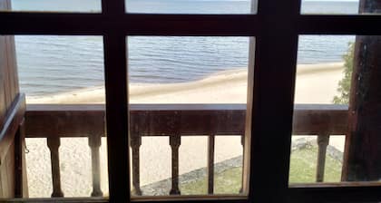 BEACH VIEW, Lake Merin, URUGUAY.