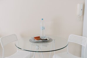 Dining - Best House, Nirvana, Patra (Patra)