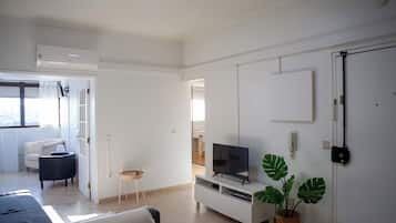 TV, stereo