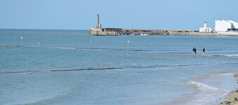1 bedroom accommodation in Herne Common, near Herne Bay