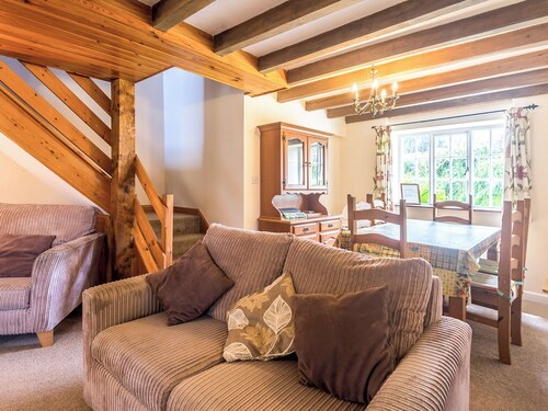 Well Farm Cottage - UK11879