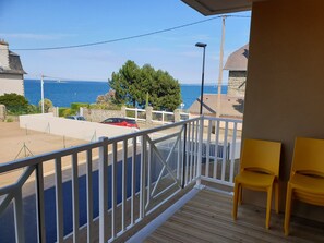 Property grounds - Apartment sea view & feet in the water (Saint-Quay-Portrieux)
