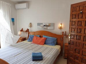 3 Schlafzimmer, Bügeleisen/Bügelbrett, WLAN, Bettwäsche