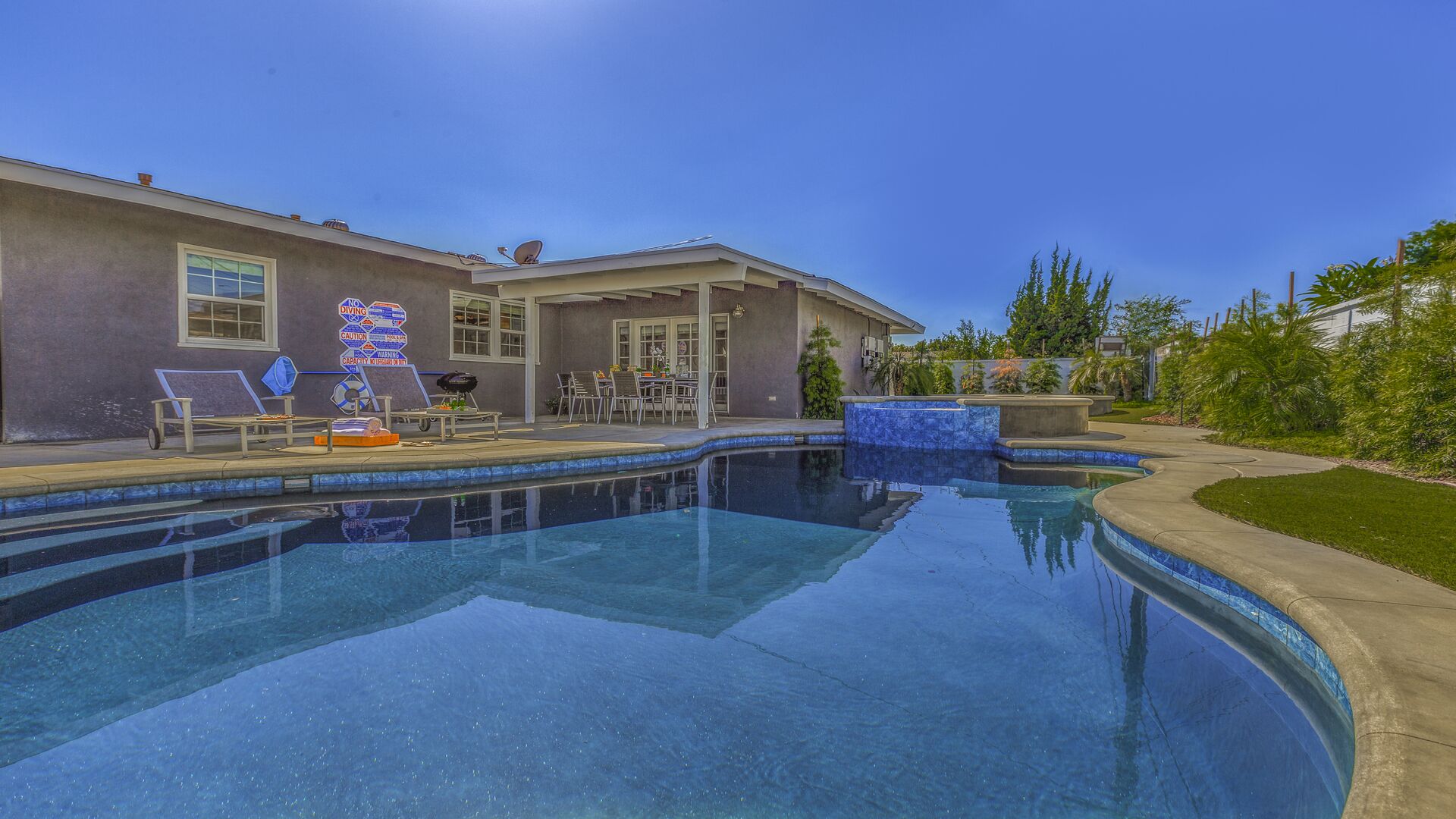Funtierland + Trenton  + Close to Disney + Wifi + Pet Friendly
