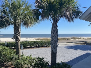 On the beach - “Prime Location” New Beachfront 3 Bedroom on the BEACH in downtown Bay St Louis (Bay Saint Louis,)
