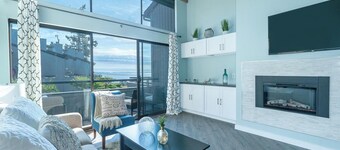 Ocean View Birch Bay & Indoor Pool Hut tub /AC